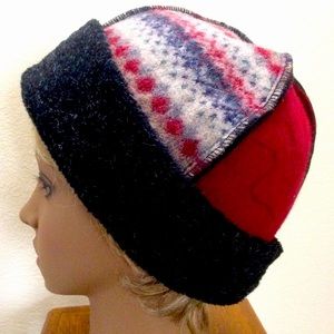 Baabaazuzu Unique Upcycled 100%Vintage Wool Made From Recycled Vintage Sweaters